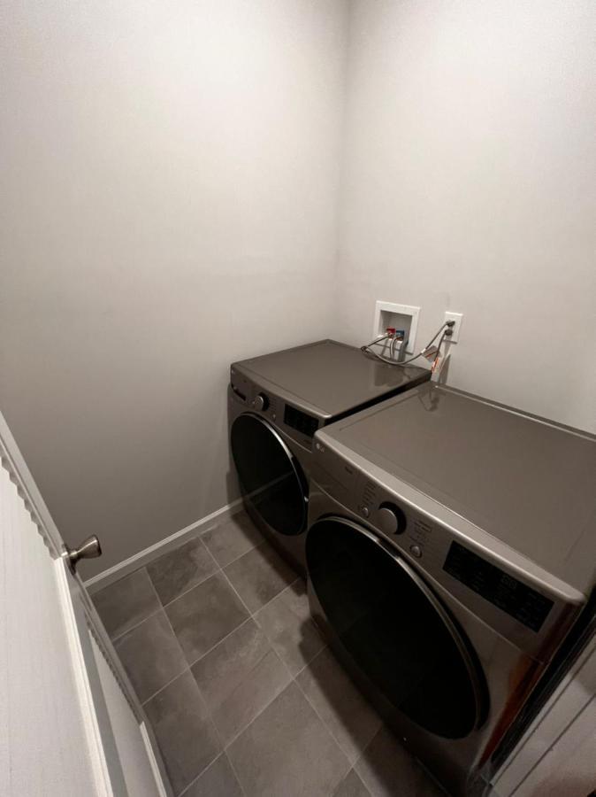 Springview Homes 12Mins From Ewr & 3 Mins From University Hospital Newark Exteriör bild